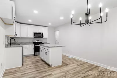 1527 Fieldcrest Circle, Rock Hill, SC 29732 - Photo 9