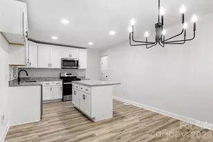 1527 Fieldcrest Cir, Rock Hill, SC 29732 - Photo 9