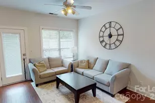 1007 Park West Dr, Charlotte, NC 28209 - Photo 3