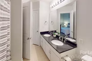 1007 Park West Dr, Charlotte, NC 28209 - Photo 13