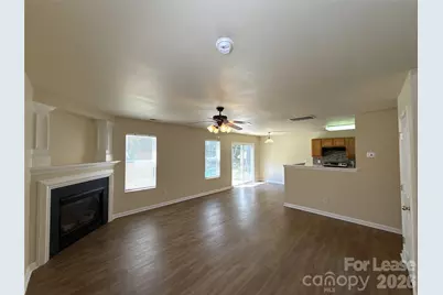 6831 Sunman Road, Charlotte, NC 28216 - Photo 3