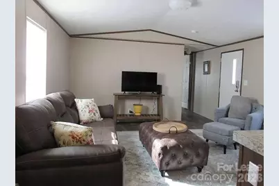 3182 Pea Ridge Road, Mill Spring, NC 28756 - Photo 3