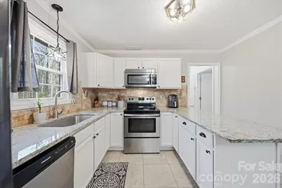 1437 Oak Hill Drive, Morganton, NC 28655 - Photo 11