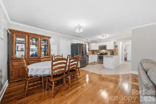 1437 Oak Hill Dr, Morganton, NC 28655 - Photo 9