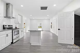 706 Sweeney St, Chester, SC 29706 - Photo 9