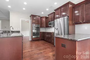 18421 Neville Ave, Cornelius, NC 28031 - Photo 17