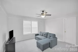 5815 Waverly Lynn Ln, Charlotte, NC 28269 - Photo 19