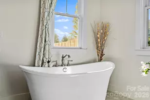 236 Cider Hl Ln, Hendersonville, NC 28792 - Photo 23