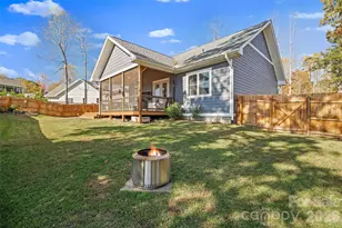 236 Cider Hl Ln, Hendersonville, NC 28792 - Photo 31