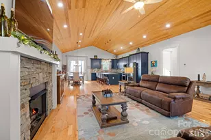 236 Cider Hl Ln, Hendersonville, NC 28792 - Photo 7