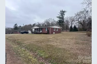 138 Longview Drive, Forest City, NC 28043 - Photo 3