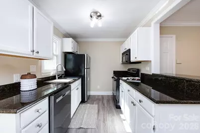 430 Queens Road #221, Charlotte, NC 28207 - Photo 9