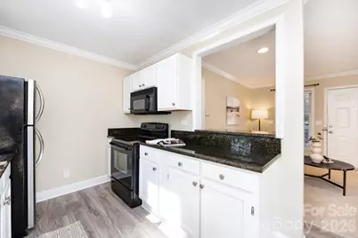 430 Queens Road #221, Charlotte, NC 28207 - Photo 11