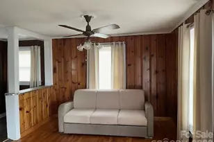 914 Hanover St, Gastonia, NC 28054 - Photo 5