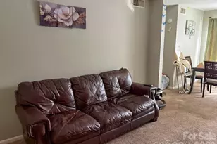 1903 Beechtree Ct, Charlotte, NC 28210 - Photo 21