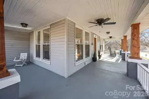 413 S Laurel St, Lincolnton, NC 28092 - Photo 3