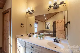 1391 Still Branch Rd, Sylva, NC 28779 - Photo 23