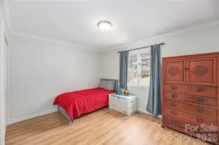 239 Stonebrook Dr, Hendersonville, NC 28791 - Photo 21