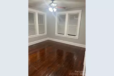 328 3rd Avenue SE, Hickory, NC 28602 - Photo 9