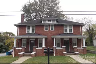 328 3rd Ave SE, Hickory, NC 28602 - Photo 1