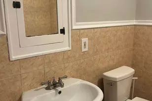 328 3rd Ave SE, Hickory, NC 28602 - Photo 11