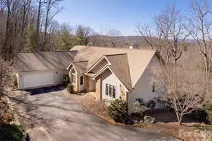 402 Claremont Dr, Flat Rock, NC 28731 - Photo 1