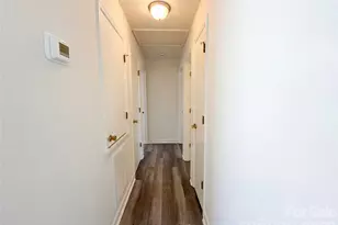 8524 Clear Meadow Ln, Charlotte, NC 28227 - Photo 15