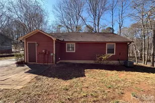 8524 Clear Meadow Ln, Charlotte, NC 28227 - Photo 5