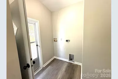 5670 Quailwood Drive, Hickory, NC 28601 - Photo 19