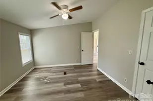 5670 Quailwood Dr, Hickory, NC 28601 - Photo 21