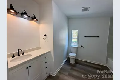 5670 Quailwood Drive, Hickory, NC 28601 - Photo 23