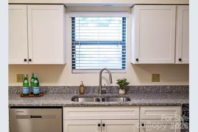 1801 Abbey Circle, Asheville, NC 28805 - Photo 31