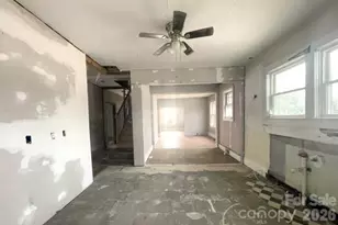 216 N Rowan Ave, Spencer, NC 28159 - Photo 17