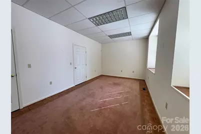 501 N Main Street, Hendersonville, NC 28792 - Photo 29