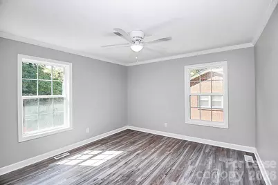 1011 Rankin Avenue, Gastonia, NC 28052 - Photo 9