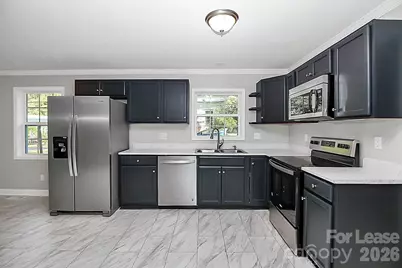 1011 Rankin Avenue, Gastonia, NC 28052 - Photo 3