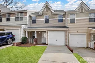 418 Doughton Ln, Charlotte, NC 28217 - Photo 1