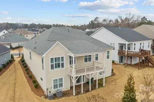 45528 Misty Bluff Dr, Charlotte, NC 28278 - Photo 33