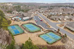 45528 Misty Bluff Dr, Charlotte, NC 28278 - Photo 39