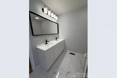 227 32nd Street Place SW, Hickory, NC 28602 - Photo 7