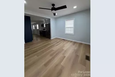 227 32nd Street Place SW, Hickory, NC 28602 - Photo 1