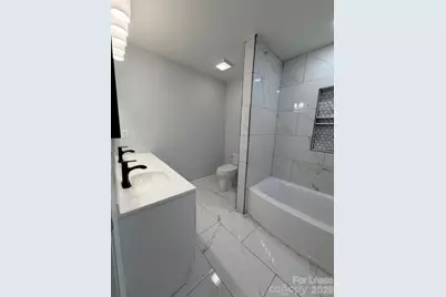 227 32nd Street Place SW, Hickory, NC 28602 - Photo 5