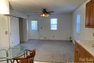 149 Pacific Dr, Statesville, NC 28677 - Photo 23
