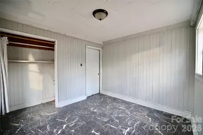 7633 Gwynne Hill Road, Charlotte, NC 28215 - Photo 15