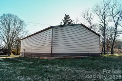 6016 Oxford School Road, Claremont, NC 28610 - Photo 9