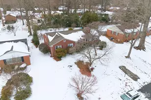 915 Onslow Dr, Greensboro, NC 27408 - Photo 33