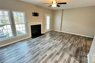 4001 Waterside Ln, Cramerton, NC 28032 - Photo 3