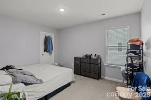 822 Lakehill Rd, Charlotte, NC 28214 - Photo 15