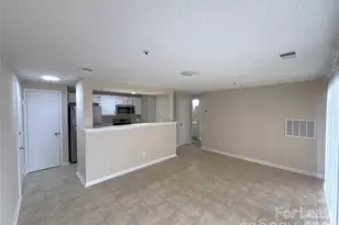 1610 Arlyn Cir, Charlotte, NC 28213 - Photo 7