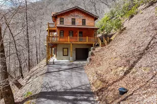 173 Heavenview Point, Maggie Valley, NC 28751 - Photo 3